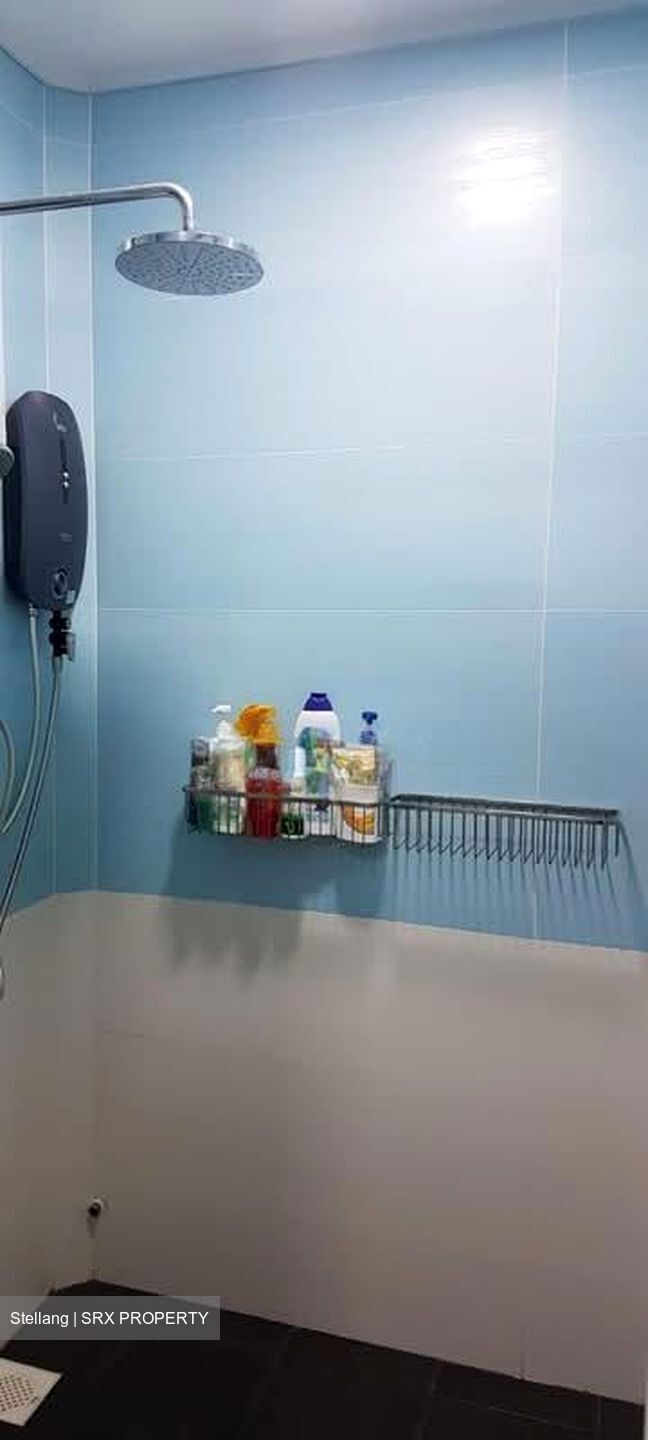 Blk 821 Woodlands Street 82 (Woodlands), HDB Executive #588090681